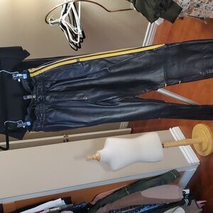 Dolce & Gabbana. Flash $299